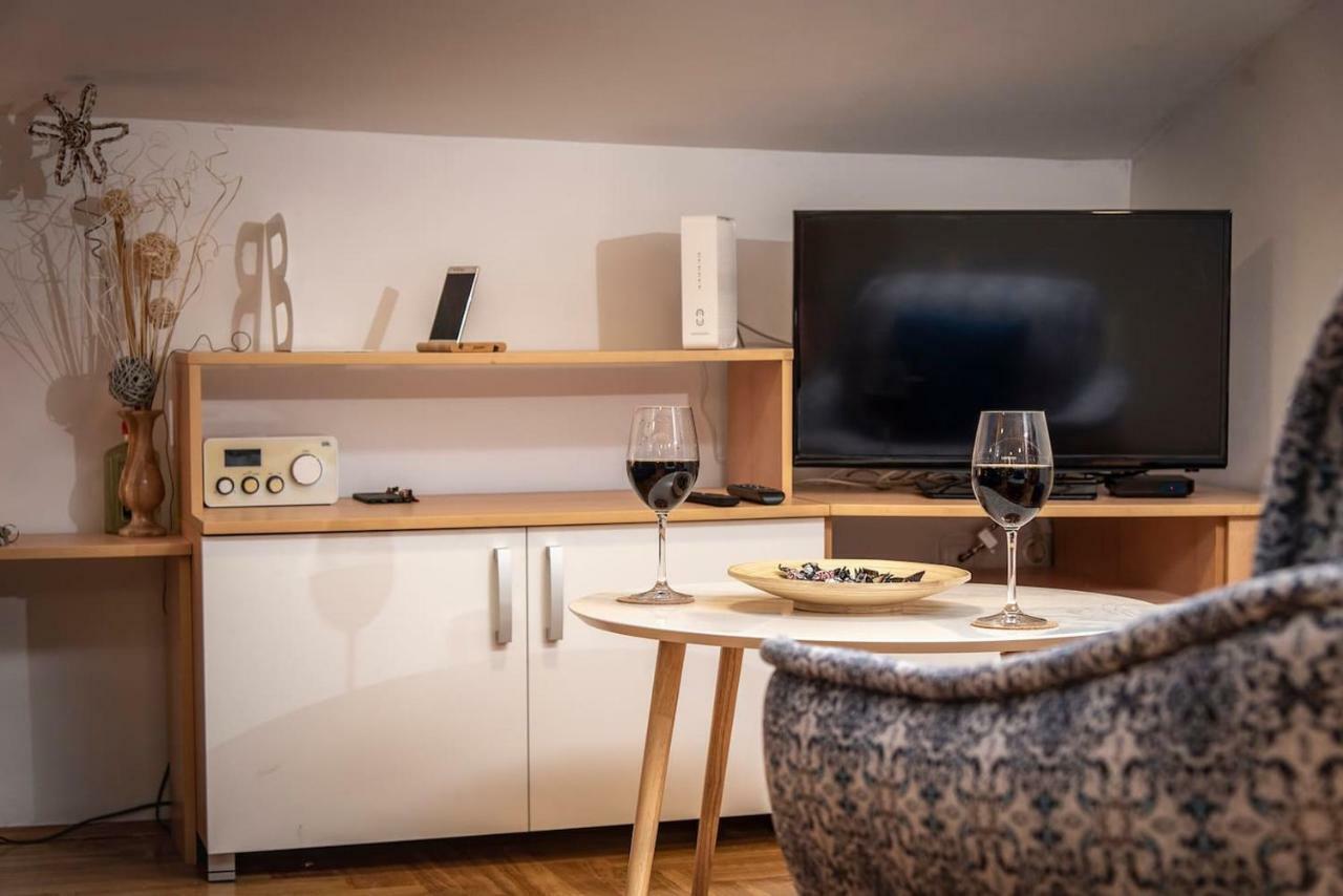 Piccolo Studio Belgrade,Crveni Krst Kültér fotó